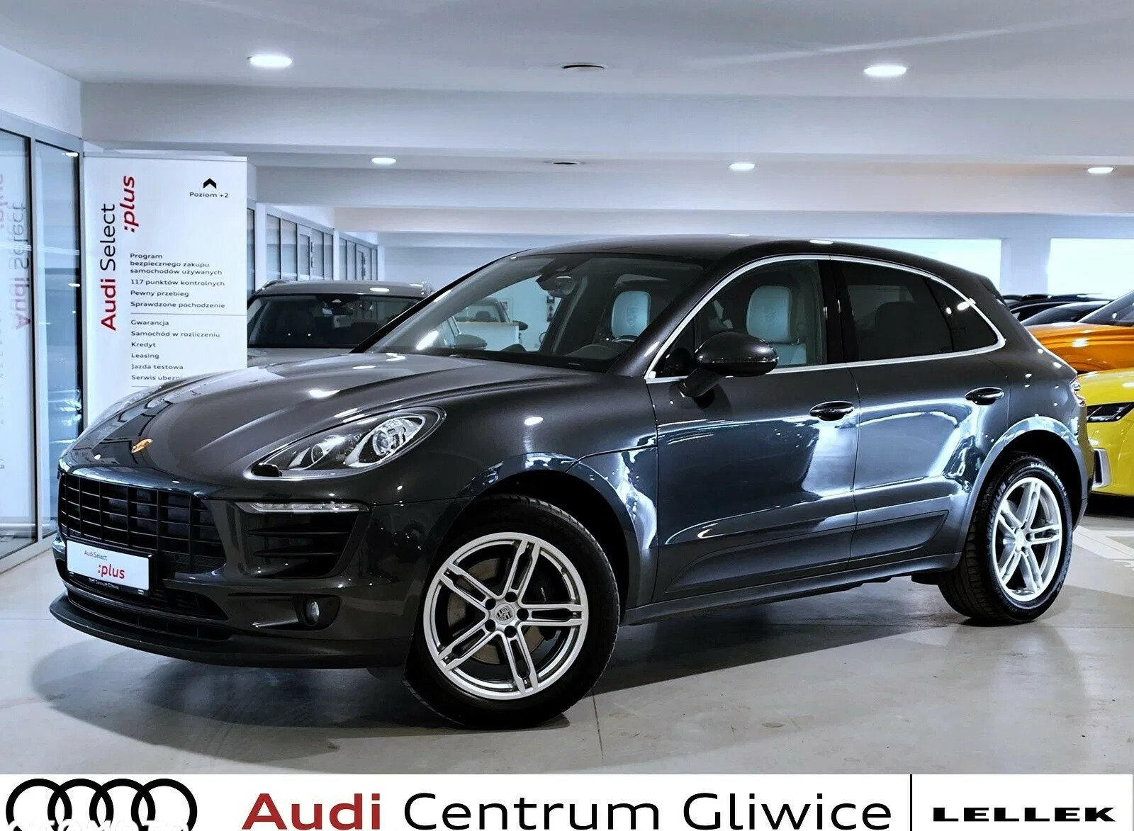 przedecz Porsche Macan cena 167900 przebieg: 138000, rok produkcji 2016 z Przedecz